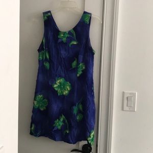 VINTAGE TWIN fitted floral mini dress